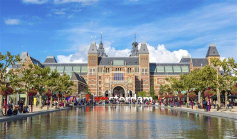 Amsterdam's Top 3 Museums to Visit | EF Go Ahead Tours