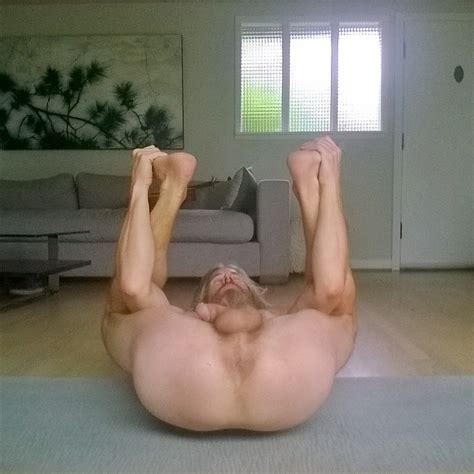 Men S Nude Yoga Mega Dildo Insertion
