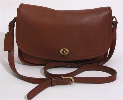 Vintage Coach Saddle Leather City Cross Body Shoulder Bag 9790