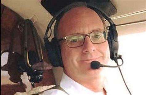 53 Year Old Man Put Plane On Autopilot To Have Sex With 15 Year Old