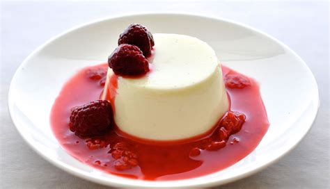 These panna cotta recipes put a unique twist on an italian classic and make a delicious way to end a meal. Vanilla Panna Cotta - Queen Fine Foods