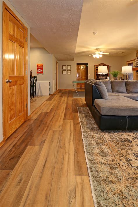 Perfect Pairings Tips To Updating Your Flooring With 90s Gunstock Oak