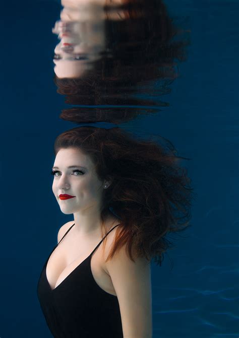 Lighting Fashion Images Underwater Photoflex