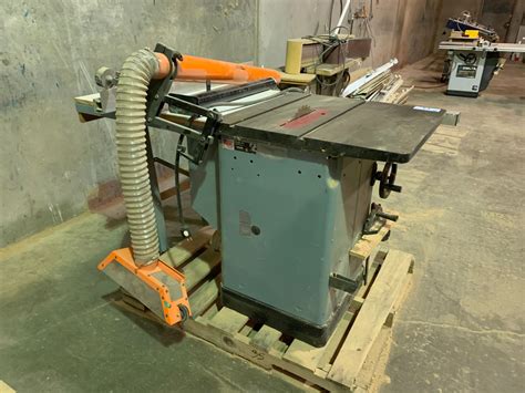 Delta Unisaw 10 Tilting Table Saw With Exaktor Dust Collection Guard