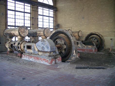 Abandoned Machinery Pics