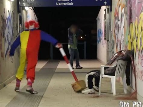 Is This The Most Terrifying Clown Ever Psycho ‘killer Clown Prank