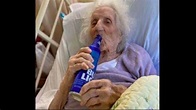 Abuelita de 103 años supera el COVID y celebra con cerveza | Actitudfem