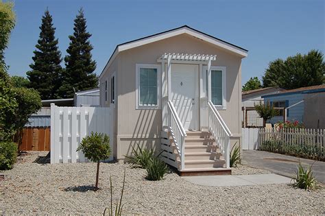 Top 3 ways to sell a manufactured home. mobile home park in Modesto, CA: Coralwood 441445