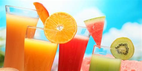 Berikut minuman sehat yang menyegarkan dan kaya manfaat! 5 Minuman Sehat Yang Dapat Mendinginkan Tubuh | Paling Seru