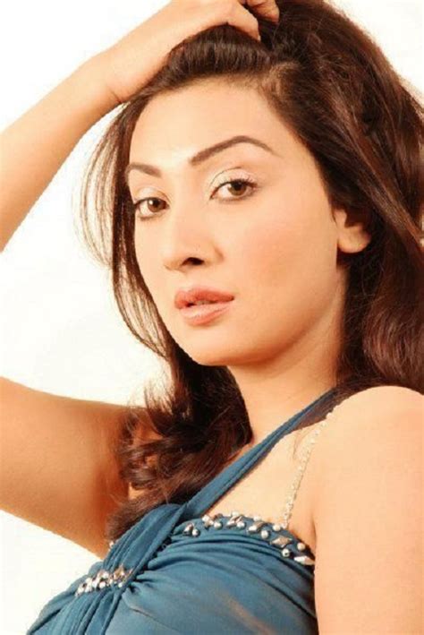 Top 10 Sexiest Pakistani Actress Popular Hot Actress