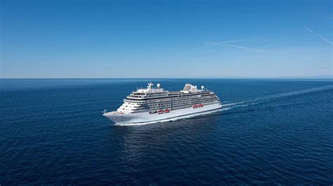 The Worlds Longest Cruise Hits All 7 Continents In 357 Days Mental Floss