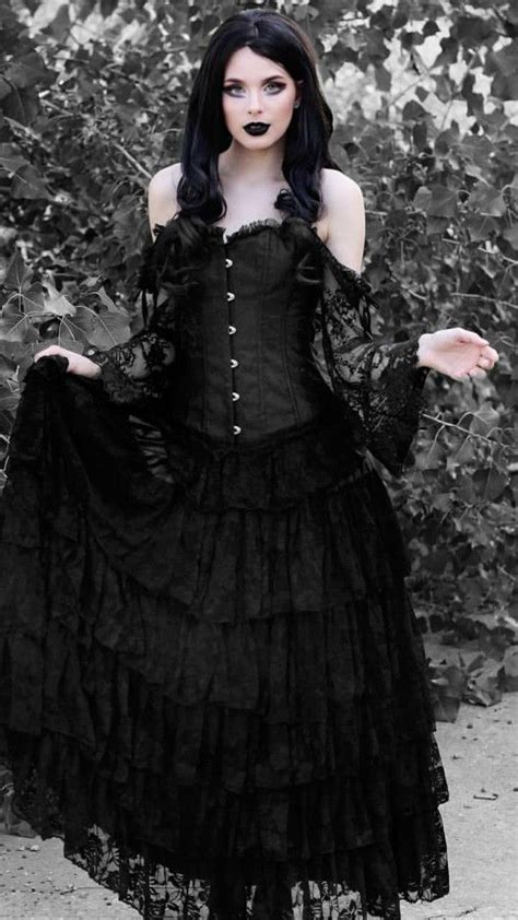 pin by spiro sousanis on elvira fashion gothic prom dress gothic outfits