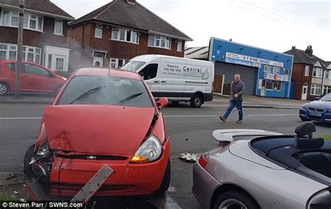 Drivers £80000 Limited Edition Porsche Is Wrecked Daily Mail Online