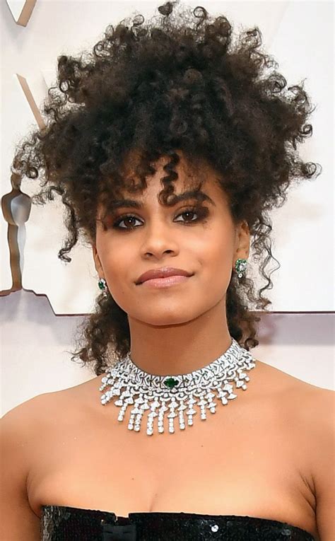 Oscars 2020 Drugstore Beauty These Stars Shined In Affordable Product