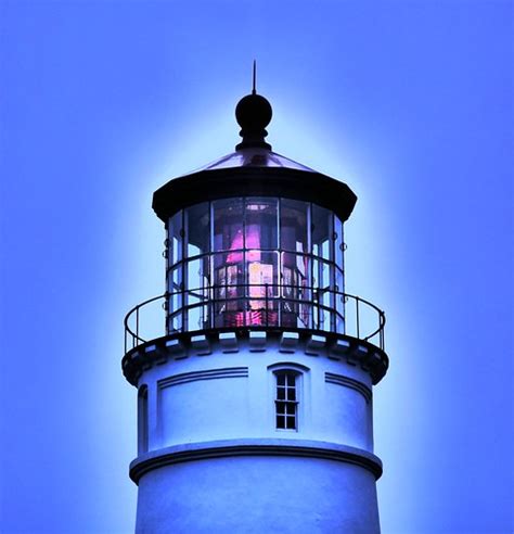Fresnel Lens In The Umpqua Lighthouse Umpqua Lighthouse St Flickr