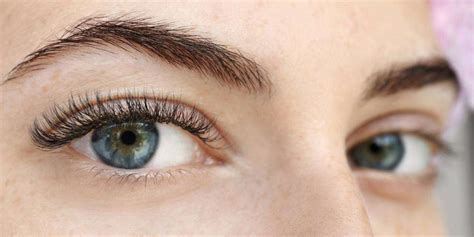 What Are Wispy Lash Extensions Your Questions Answered Plus Care Tips