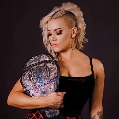 TNA Knockout Champion Taya Valkyrie Angelina Love Christy Hemme