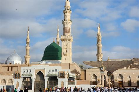 Muslim Pilgrims Flock To Prophets Mosque In Medina During Umrah