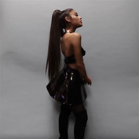 Ariana Grande Sexy American Vogue Cover Pics The Fappening