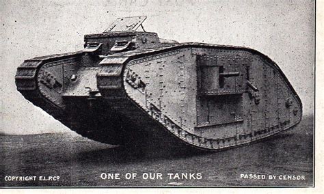 Mark V Male British Heavy Tank 1917 Ww1 Tank War Tank Ww1 Tanks