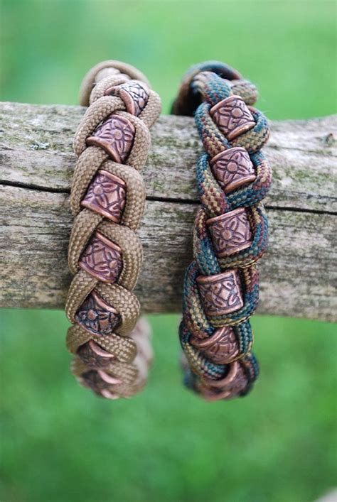 Check spelling or type a new query. DIY Jewelry: Paracord and Bead braided bracelet... - DIYpick.com | Your daily source of DIY ...