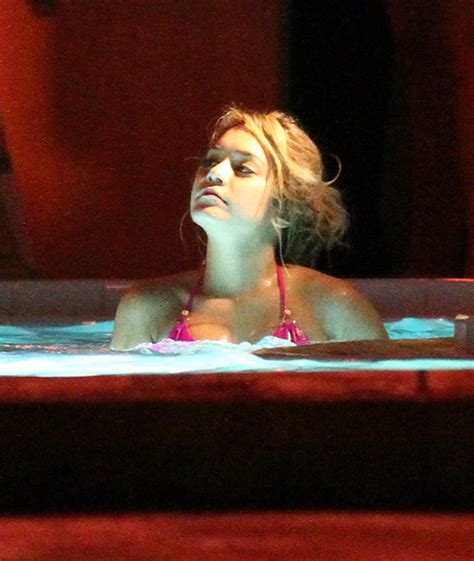Vanessa Hudgens Pictures Vanessa Selena And Ashley Film A Hot Tub