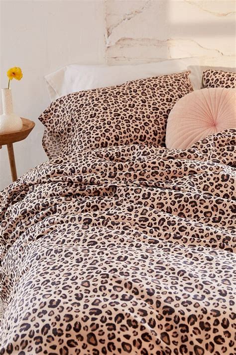 Slide View 6 Leopard Print Duvet Cover Set Yellow Bedroom Small Room