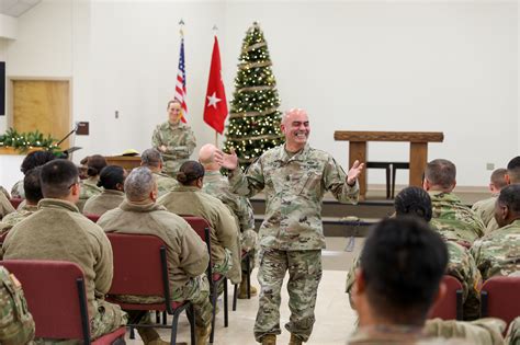 377th Tsc Command Team Visits 143rd Esc Deploying Soldiers Us Army