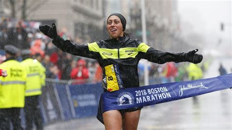 Boston Marathon Desiree Linden Is The First Us Woman To Win Since