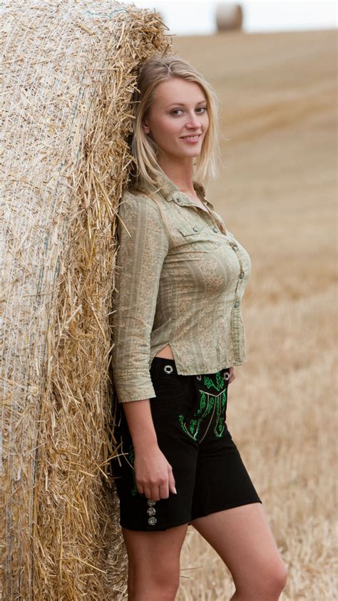 Download Wallpaper Field Girl Nature Model Hair Blonde Hay
