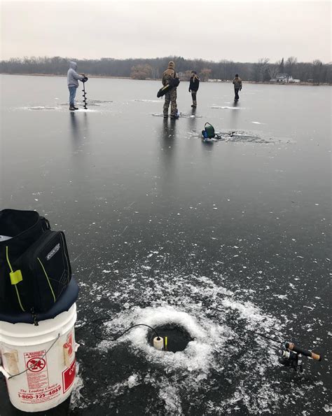 ice_fishing_long_lake.jpg – Carried Away Quilting