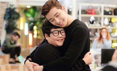 After her family's publishing company went bankrupt, she experienced hardships. She Was Pretty | Park Seo Joon | Yang Han-Yol | Kdrama ...