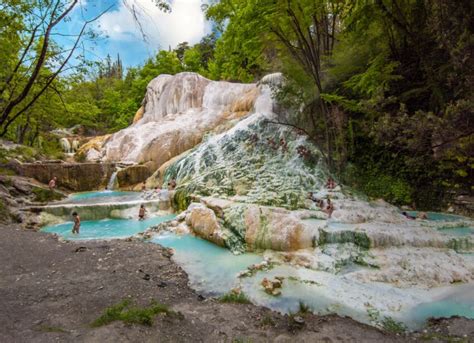 Bagni San Filippo Cosa Fare Cosa Vedere E Dove Dormire Toscana Info