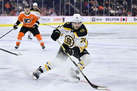 Jake Debrusk Injury Bruins F Sidelined With Lower Leg Fracture Report