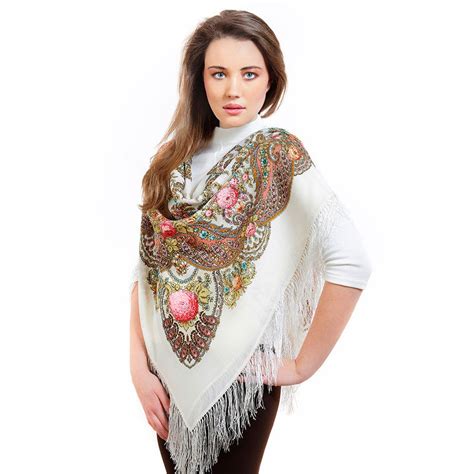 Russian Shawl Russian Russian Fashion Ukraine Lookbook Sari Beauty Clothes