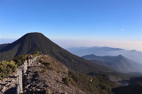 Hore Jalur Pendakian Gunung Gede Pangrango Kembali Dibuka Pendaki Hot