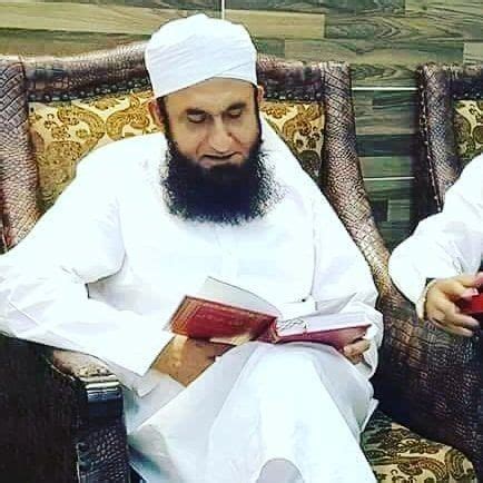 Both his arms are almost fully covered with them tattoos pin shona i tattoos page 4 on pinterest exclusive. Pin by meli shona on Mulana Tariq jamil. | Islamic quotes ...