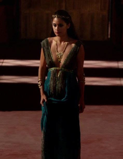 sibylla deen as ankhesenamun in tut ancient dress hollywood fashion egyptian dress