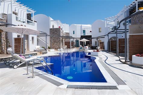 Santorini Travel Guide The 5 Star La Mer Deluxe Hotel And Spa Open