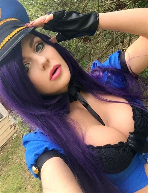 Officer Caitlyn League Of Legends Luna Lanie Cosplay Girls