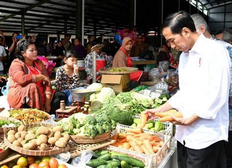 Menjelajahi Pasar Bulanan Yang Seru Contoh Kegiatan Menarik Di Pasar