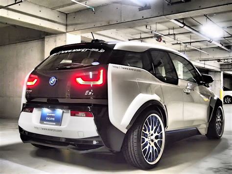 The number of accessories, tweaks, hacks, upgrades, etc to the bmw i3 seems endless. This Modified BMW i3 Evo from Japan looks lethal | Motoroids