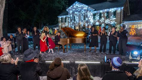 Christmas At Graceland Was Filmed In Memphis Photos And Locations