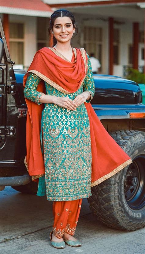 Share More Than 124 Nimrat Khaira Dresses Latest Vn