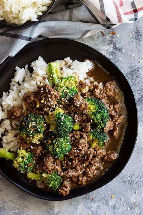 While the beef cooks, mix the barbecue and worcestershire sauce together in a small bowl. Easy Ground Beef and Broccoli | Countryside Cravings