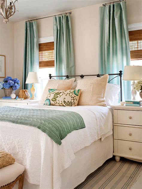 Looking for color inspiration to refresh your bedroom? Soothing Bedroom Color Schemes - Setting for Four