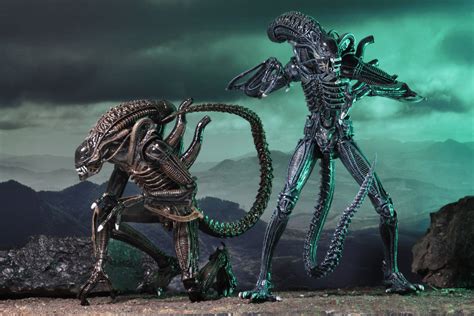 Aliens Ultimate Aliens Warrior 1986 Action Figures By Neca