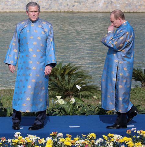 world-leaders-looking-awkward-in-traditional-clothes-a-brief