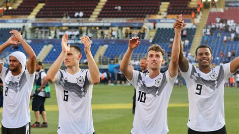 Meta_liveticker zum spiel und alle weiteren wichtigen infos auf einen blick. Live-Ticker U21-EM-Finale: Deutschland - Spanien