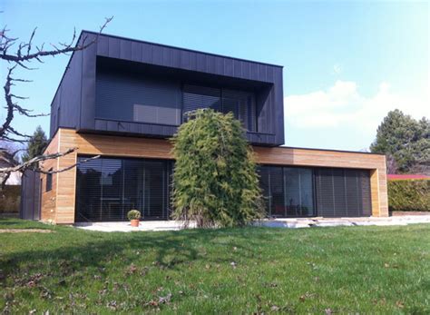 Constructeur de maisons à ossature bois en bretagne et pays de la loire vous présente tous les avantages des maisons en bois par rapport d'autre part, la maison à ossature bois respecte la réglementation thermique 2012. Entreprise maison ossature bois - n15